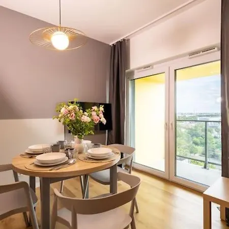 B Urban Od Wroclawapartament-pl アパート ヴロツワフ