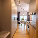 B Urban Od Wroclawapartament-pl Апартаменты